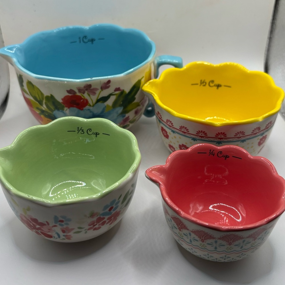 Pioneer Woman Breezy Blossom Measuring Cup Set - 4 Piece - Picture 2 of 5